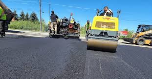 Best Asphalt Driveway Installation  in Palmdale, CA